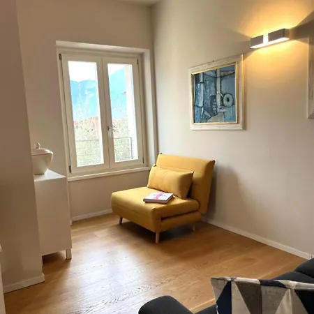 公寓 Ulivo, Comfort E Relax Con Terrazza Vista 洛韦雷